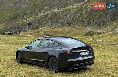 Седан Tesla Model 3 2025 в Одесі