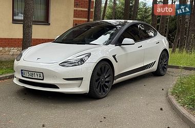 Седан Tesla Model 3 2021 в Борисполі
