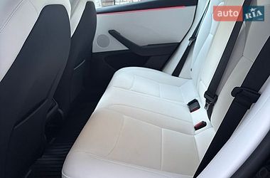 Седан Tesla Model 3 2025 в Києві