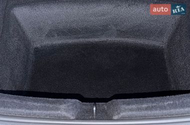 Седан Tesla Model 3 2024 в Стрые