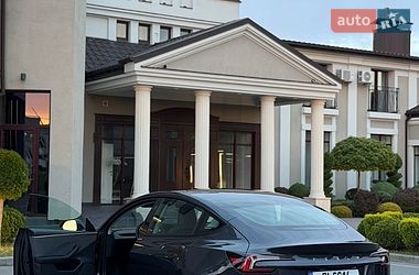 Седан Tesla Model 3 2024 в Стрые