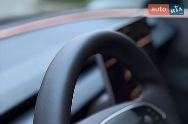 Седан Tesla Model 3 2024 в Стрые