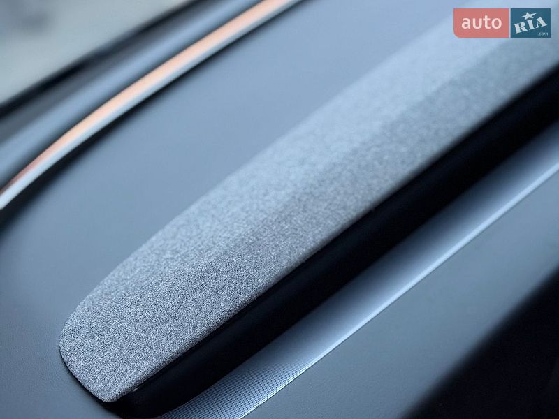 Седан Tesla Model 3 2024 в Стрые