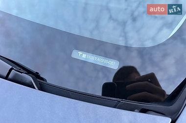 Седан Tesla Model 3 2024 в Стрые