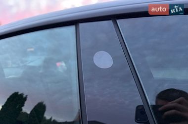 Седан Tesla Model 3 2024 в Стрые