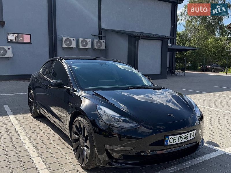 Tesla Model 3 2023