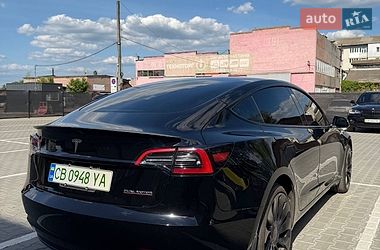 Седан Tesla Model 3 2023 в Києві