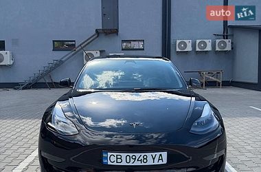 Седан Tesla Model 3 2023 в Києві