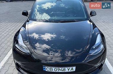 Седан Tesla Model 3 2023 в Києві