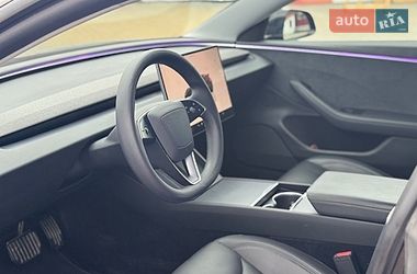 Седан Tesla Model 3 2024 в Львові
