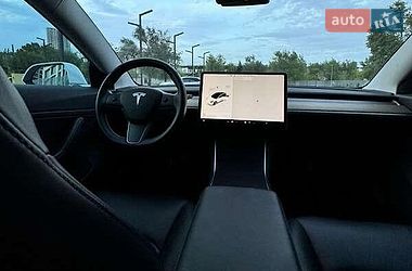 Седан Tesla Model 3 2019 в Львові фото 8 Седан Tesla Model 3 2019 в Львові