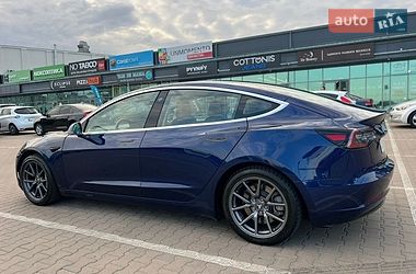 Седан Tesla Model 3 2018 в Софиевской Борщаговке