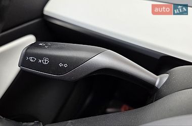 Седан Tesla Model 3 2019 в Хмельницком