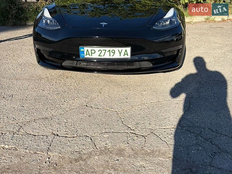 Седан Tesla Model 3 2022 в Запорожье