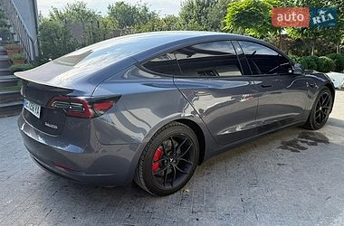 Седан Tesla Model 3 2023 в Днепре