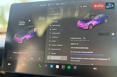 Седан Tesla Model 3 2021 в Киеве