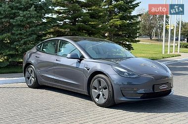 Седан Tesla Model 3 2021 в Одесі