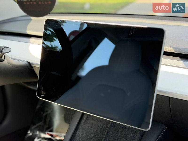 Седан Tesla Model 3 2021 в Одесі