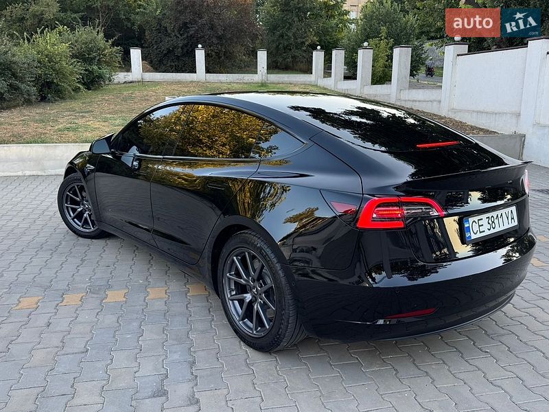 Седан Tesla Model 3 2019 в Одессе