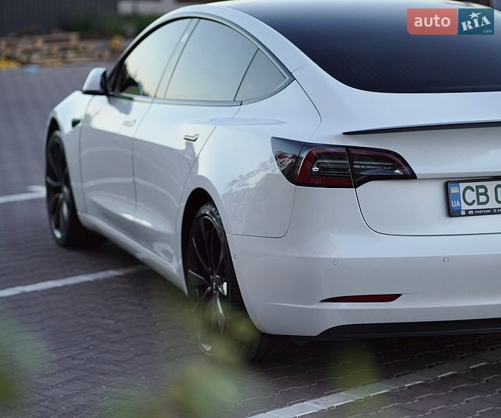 Седан Tesla Model 3 2020 в Софиевской Борщаговке