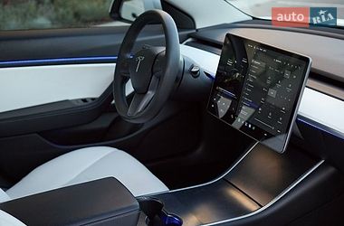 Седан Tesla Model 3 2020 в Софиевской Борщаговке
