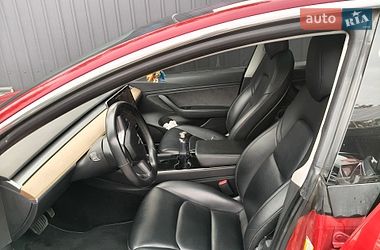 Седан Tesla Model 3 2018 в Луцке