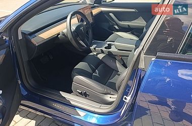 Седан Tesla Model 3 2022 в Луцьку