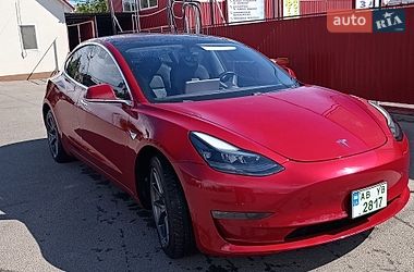 Седан Tesla Model 3 2018 в Вінниці