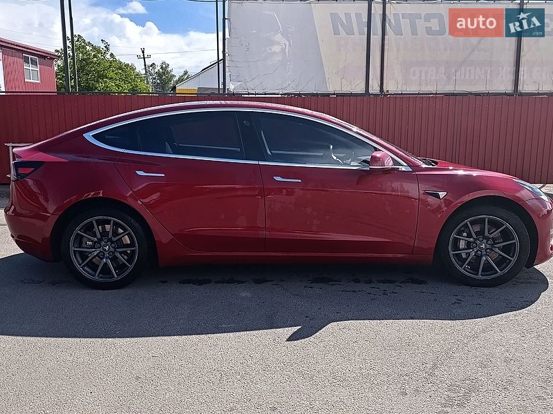 Седан Tesla Model 3 2018 в Виннице фото 6 Седан Tesla Model 3 2018 в Виннице