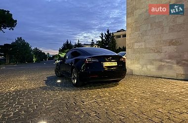 Седан Tesla Model 3 2022 в Львові