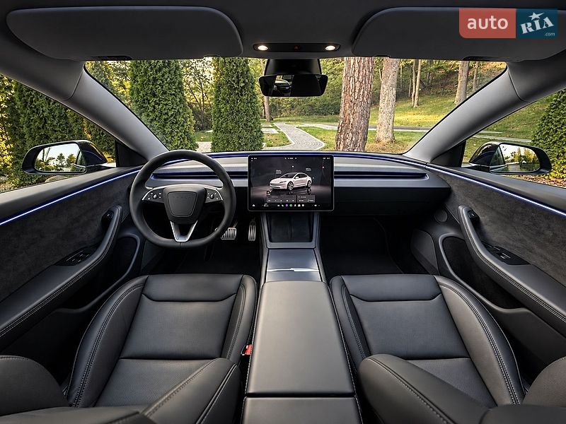 Седан Tesla Model 3 2025 в Львові фото 14 Седан Tesla Model 3 2025 в Львові