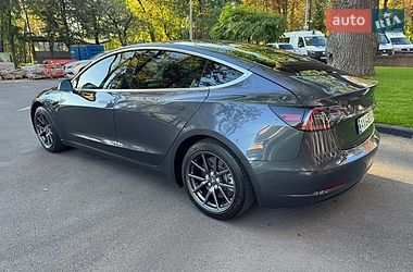 Седан Tesla Model 3 2019 в Харькове