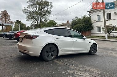 Седан Tesla Model 3 2022 в Полтаве