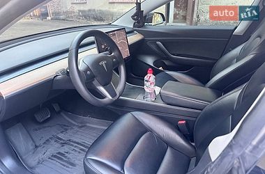 Седан Tesla Model 3 2019 в Дрогобыче