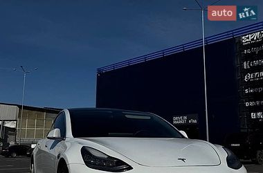 Седан Tesla Model 3 2020 в Обухове