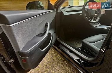 Седан Tesla Model 3 2024 в Киеве
