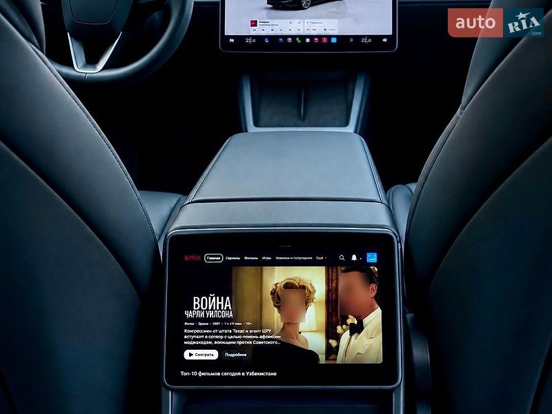 Седан Tesla Model 3 2024 в Киеве