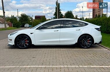 Седан Tesla Model 3 2019 в Кривом Роге