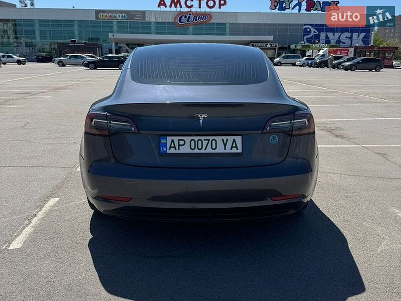 Седан Tesla Model 3 2019 в Запорожье