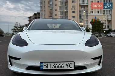 Седан Tesla Model 3 2020 в Одессе