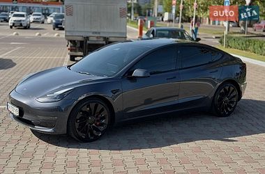 Седан Tesla Model 3 2023 в Одессе