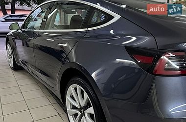 Седан Tesla Model 3 2018 в Днепре