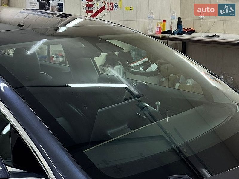 Седан Tesla Model 3 2018 в Днепре