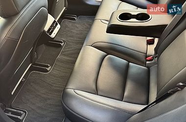 Седан Tesla Model 3 2018 в Днепре