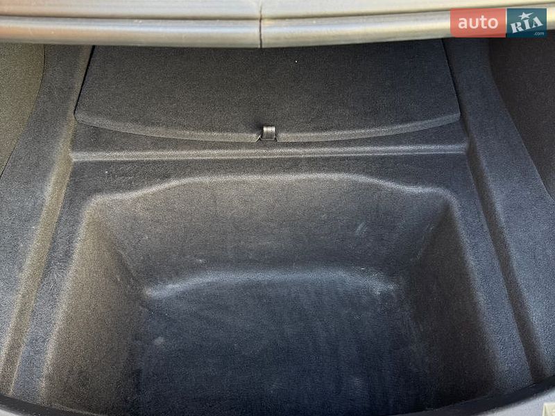 Седан Tesla Model 3 2018 в Днепре