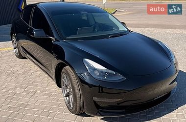 Седан Tesla Model 3 2023 в Харкові