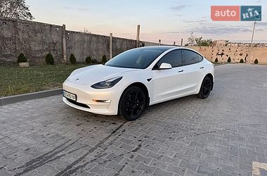 tesla model-3 2021 в Вознесенськ від професійного продавця Дима