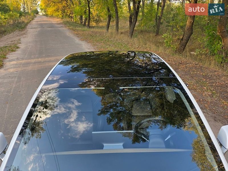 Седан Tesla Model 3 2019 в Ковелі