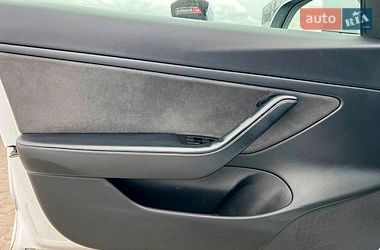 Седан Tesla Model 3 2020 в Дрогобыче фото 18 Седан Tesla Model 3 2020 в Дрогобыче