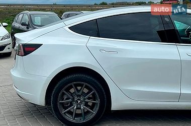 Седан Tesla Model 3 2020 в Дрогобыче фото 11 Седан Tesla Model 3 2020 в Дрогобыче
